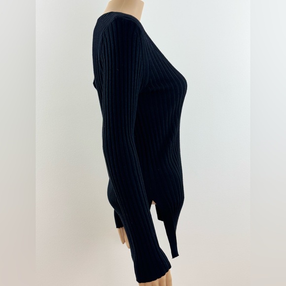 Ambiance Apparel Women's Blouse with Shoulder Straps, Size Medium, Ribbed Knit - Picture 4 of 9